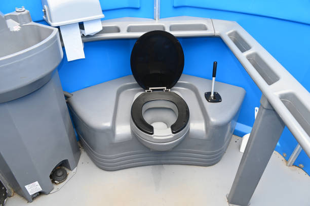 Portable Toilet Options We Offer in Hayden, ID